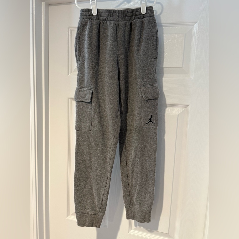 Jordan Gray Cargo Joggers - Youth M